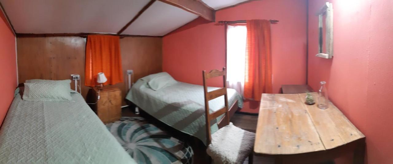 Hosteria Huemules Puerto Guadal Exteriör bild